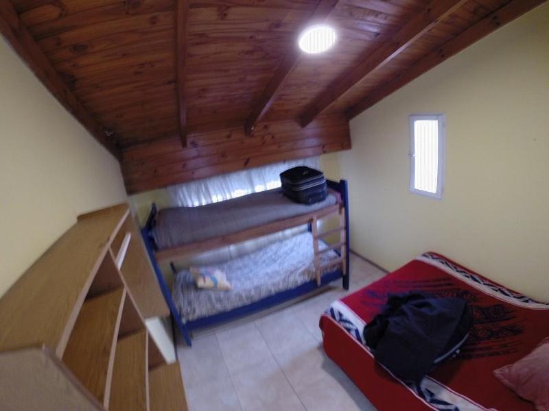 Casa FARO 3 a 4 peronas Apto Jovenes 200 metros mar Apartment in Mar del Plata