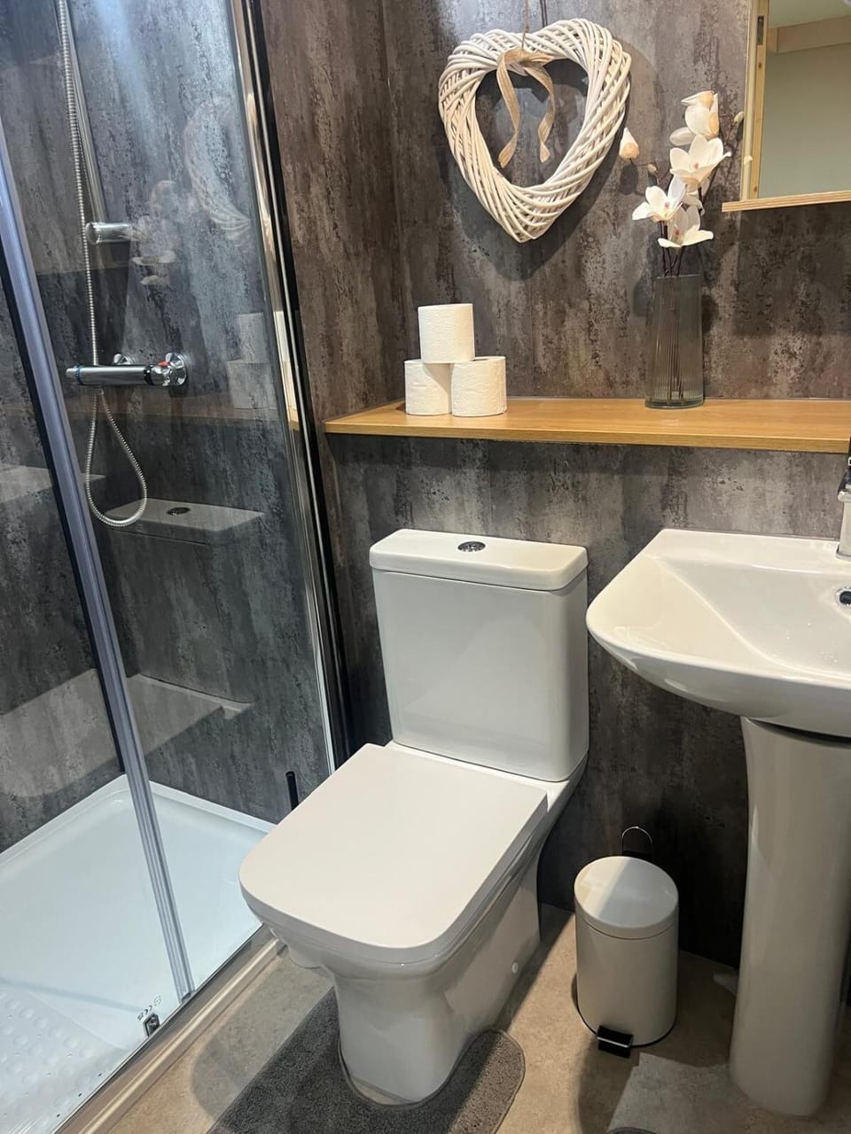 1 Bed in the Heart of Leeds Apartment in Leeds