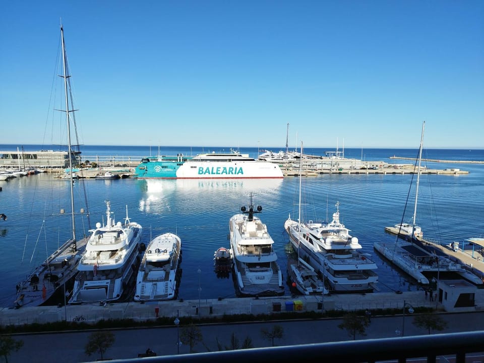 Moderno apartamento centrico con increíbles vistas al mar Apartment in Dénia