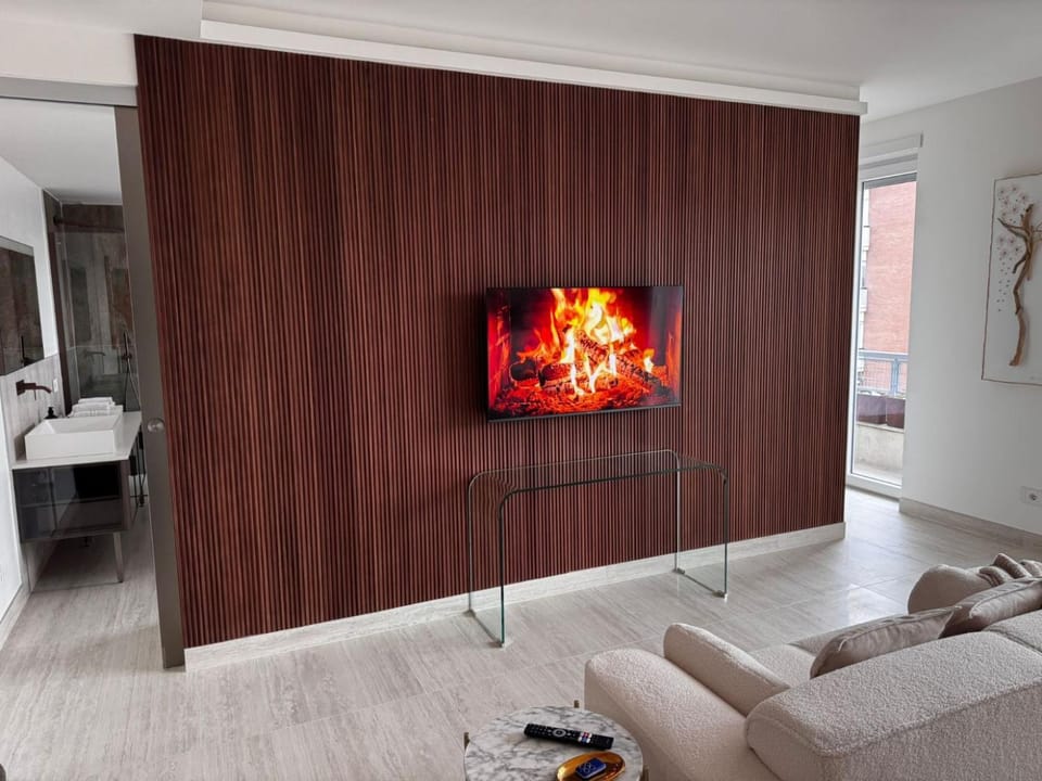 Day, Natural landscape, Living room