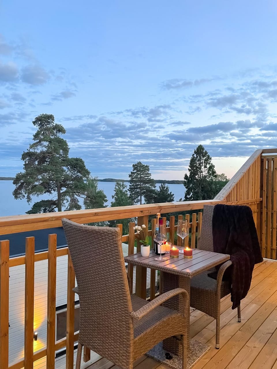 Private Lakefront Estate with Two Villas and Hot Tub Apartment in Stockholm County