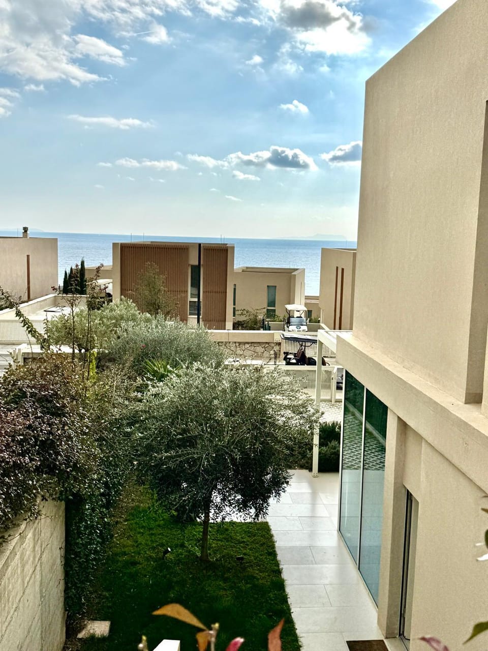 Natural landscape, Sea view, Quiet street view