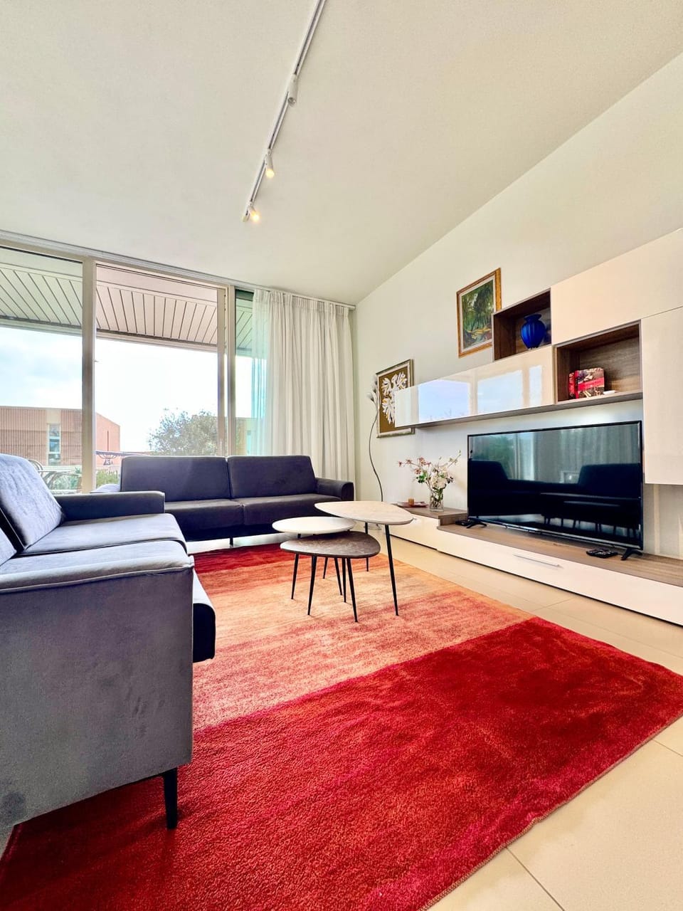 TV and multimedia, Living room, Seating area
