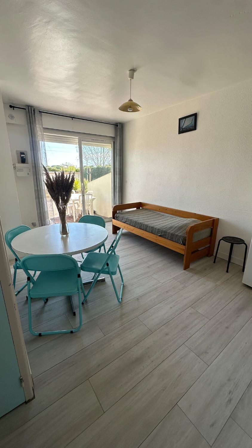 Les terrasses de la piscine Apartment in Agde