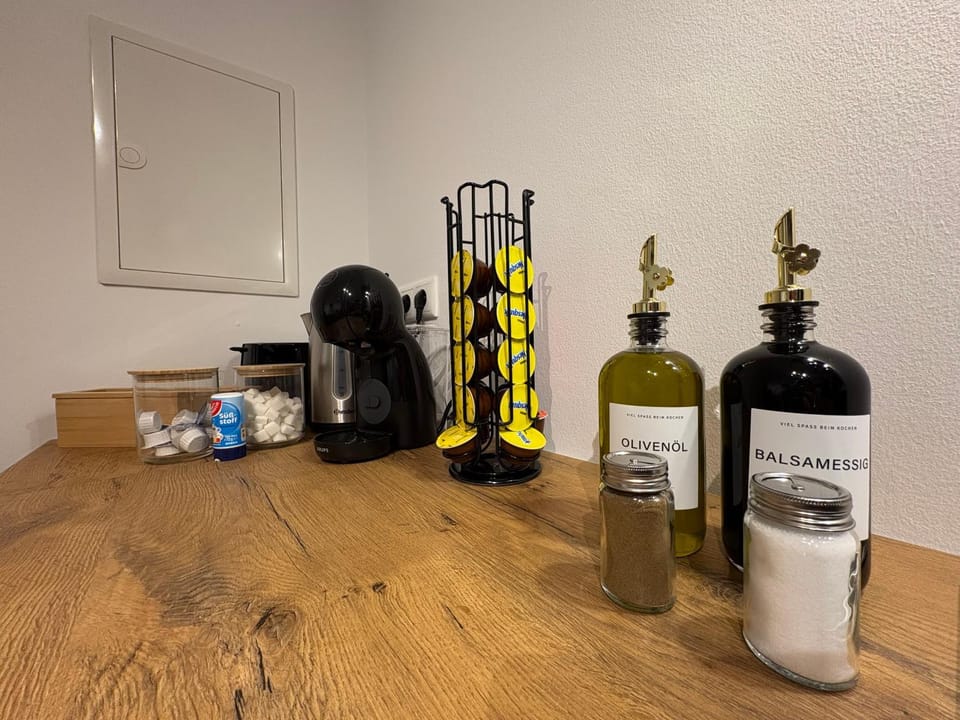 Food and drinks, kitchen