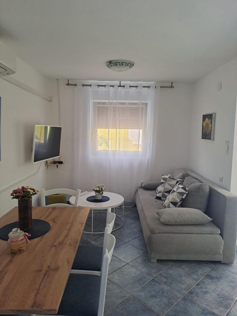 Apartment Mate Apartment in Zadar County