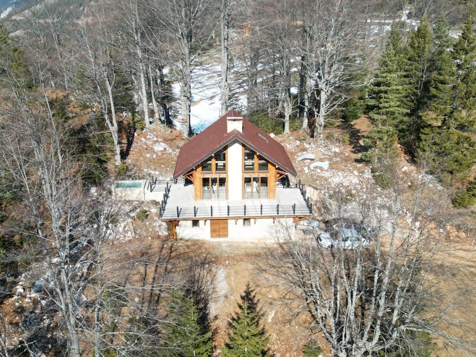 Property building, Day, Natural landscape, Winter
