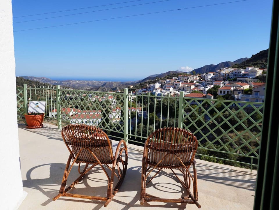 Patio, View (from property/room), Mountain view