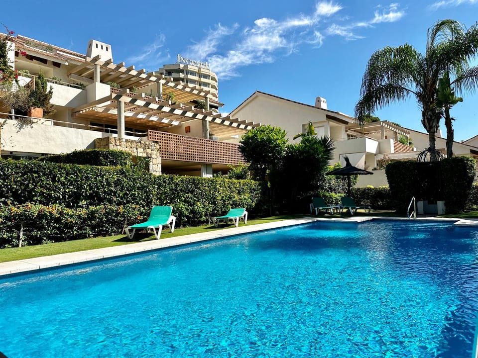 Golf Gardens Luxury Rio Real - EaW Homes Apartment in Marbella
