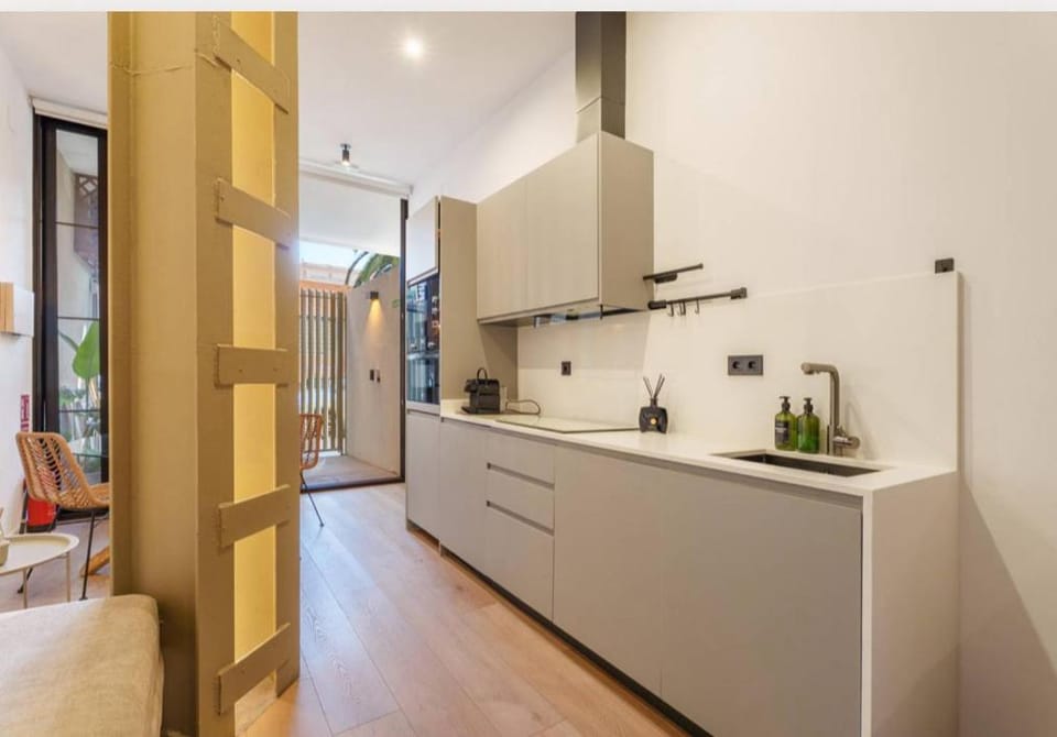 Kitchen or kitchenette