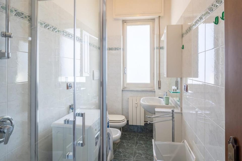 Casa Nina Quadrilocale Top a 50m dal Mare Apartment in Pietra Ligure
