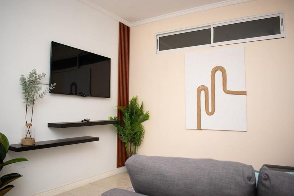 Communal lounge/ TV room, TV and multimedia