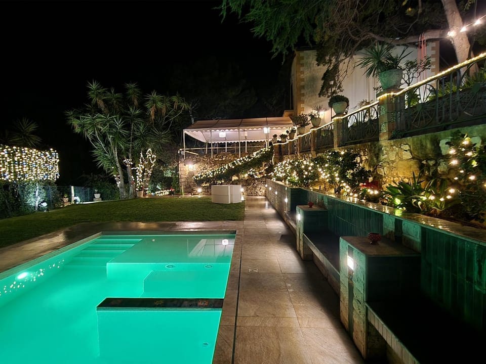 Property building, Night, Garden, Garden view, Pool view, Swimming pool