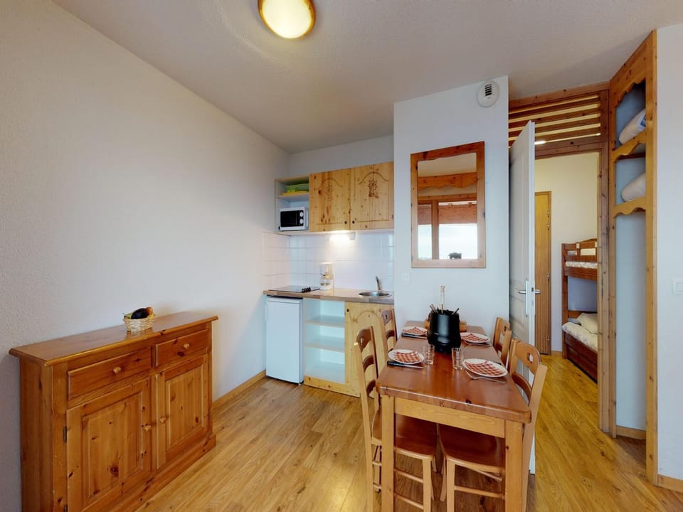Property building, Kitchen or kitchenette, Other