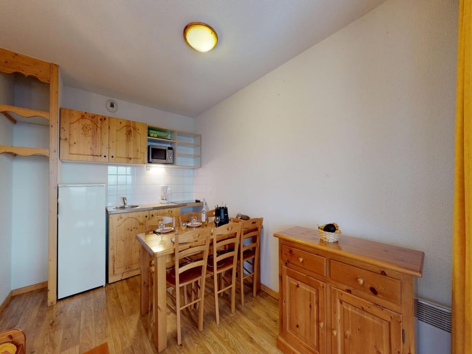 Property building, Other, Dining area