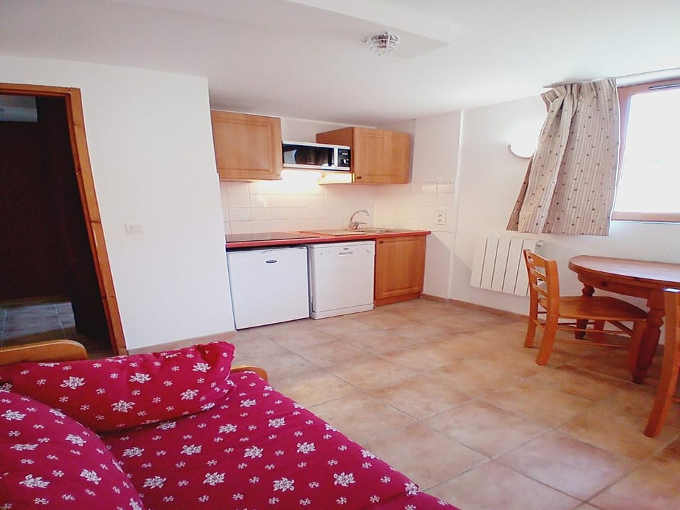 Property building, Kitchen or kitchenette, Other