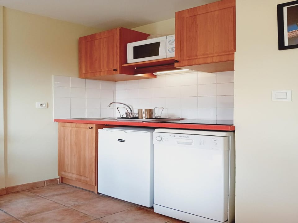 Property building, Kitchen or kitchenette, Other