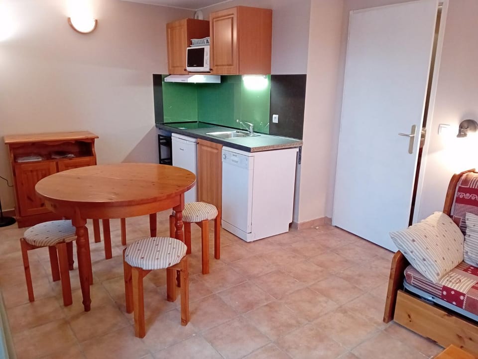 Property building, Kitchen or kitchenette, Other