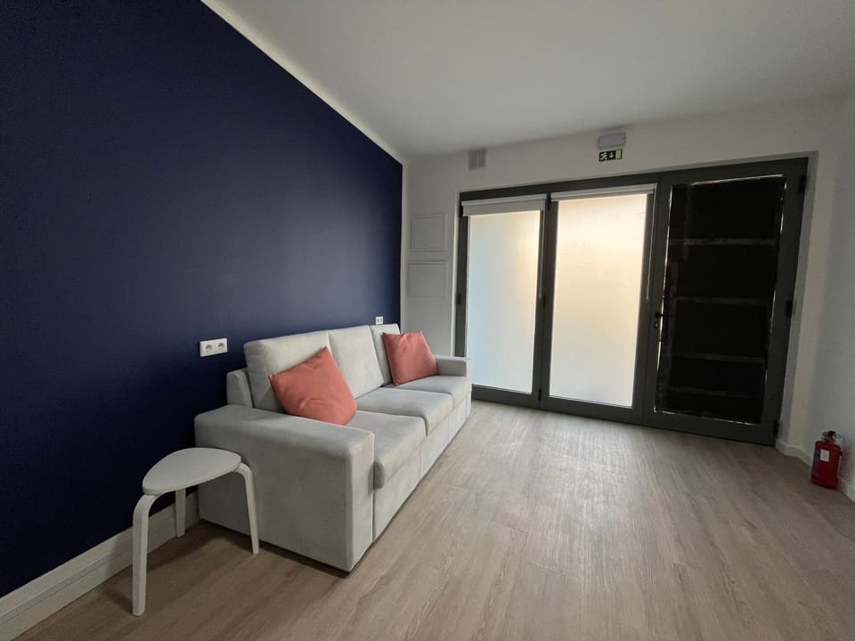 Romantic Downtown Studio Apartment in Porto District