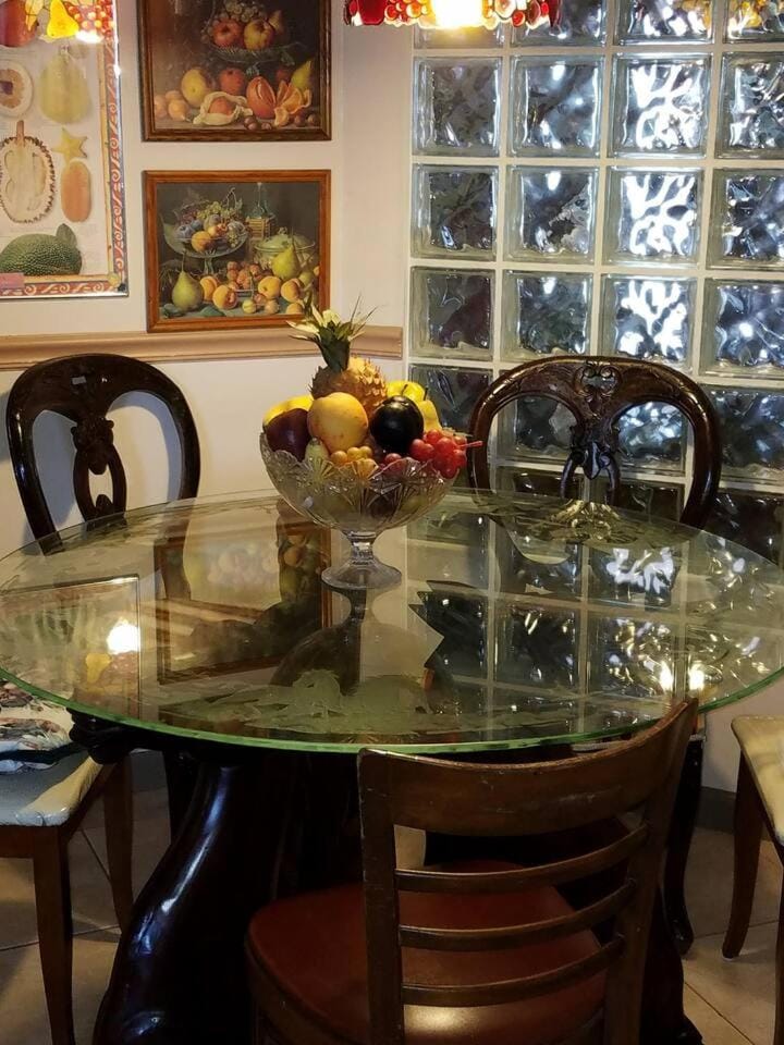 Kitchen or kitchenette, Kitchen or kitchenette, Dining area