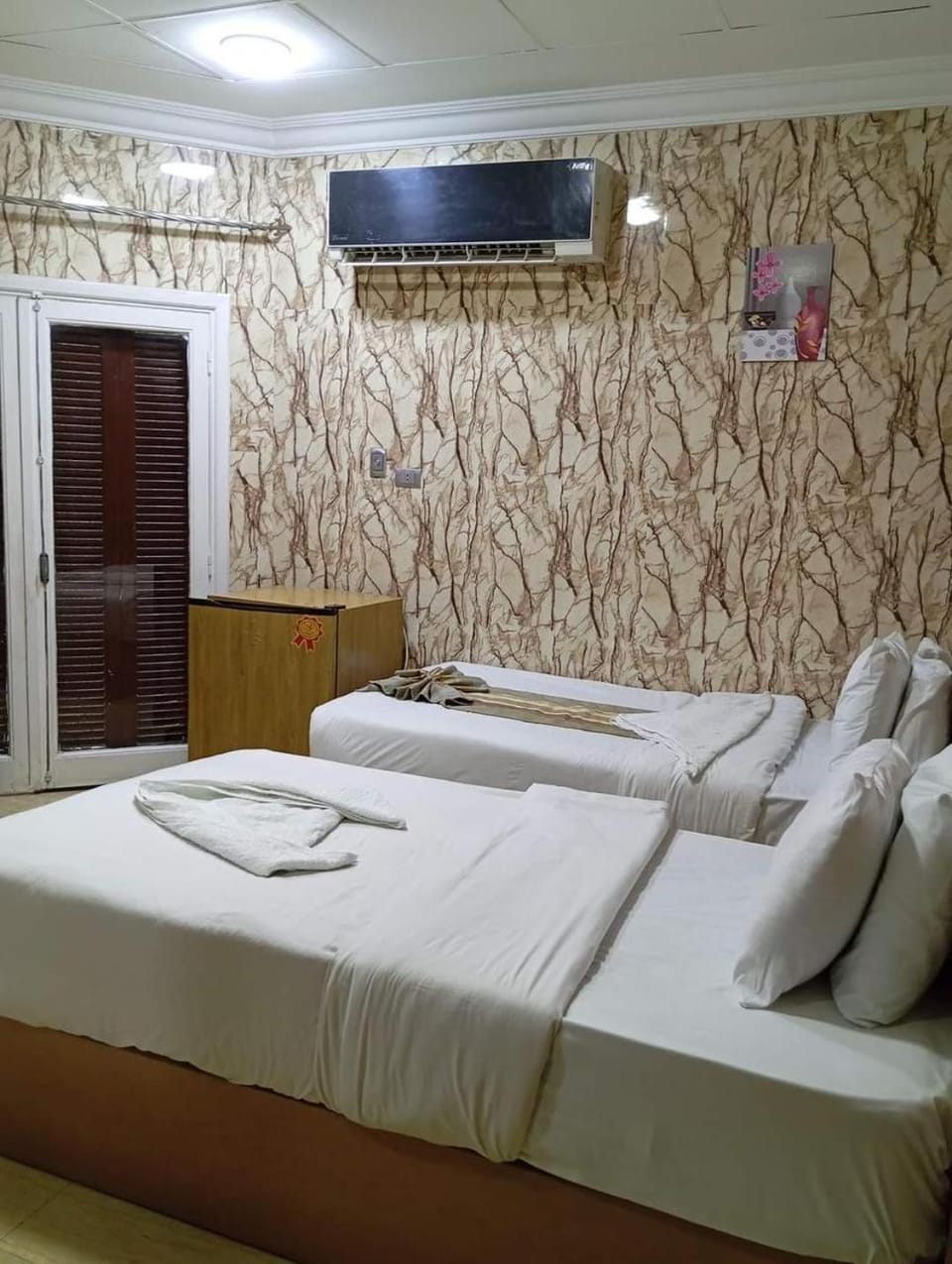 Cairo Hotel فندق القاهرة Hostel in Cairo