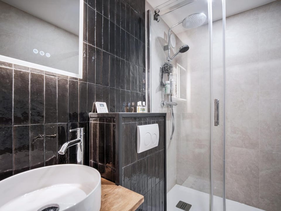 Appartement cosy aux pieds des pistes avec balcon - FR-1-640-76 Apartment in Les Allues