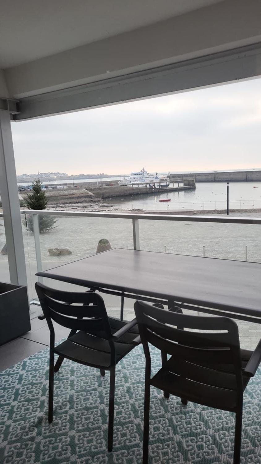 Appartement avec loggia vue mer port Maria Apartment in Quiberon
