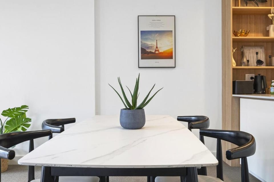 Waterview 1bedroom Plus Study Room at Wentworth Point Apartment in Sydney