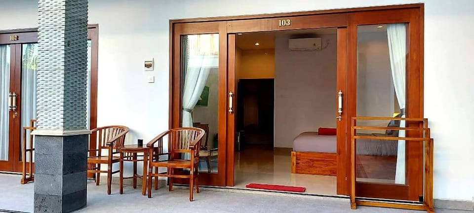 Bali Shalom Guest House Bed and Breakfast in North Kuta