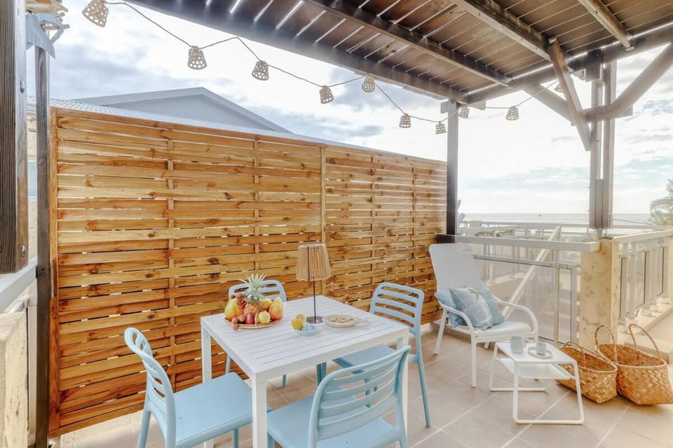 Patio, View (from property/room), Balcony/Terrace, Dining area