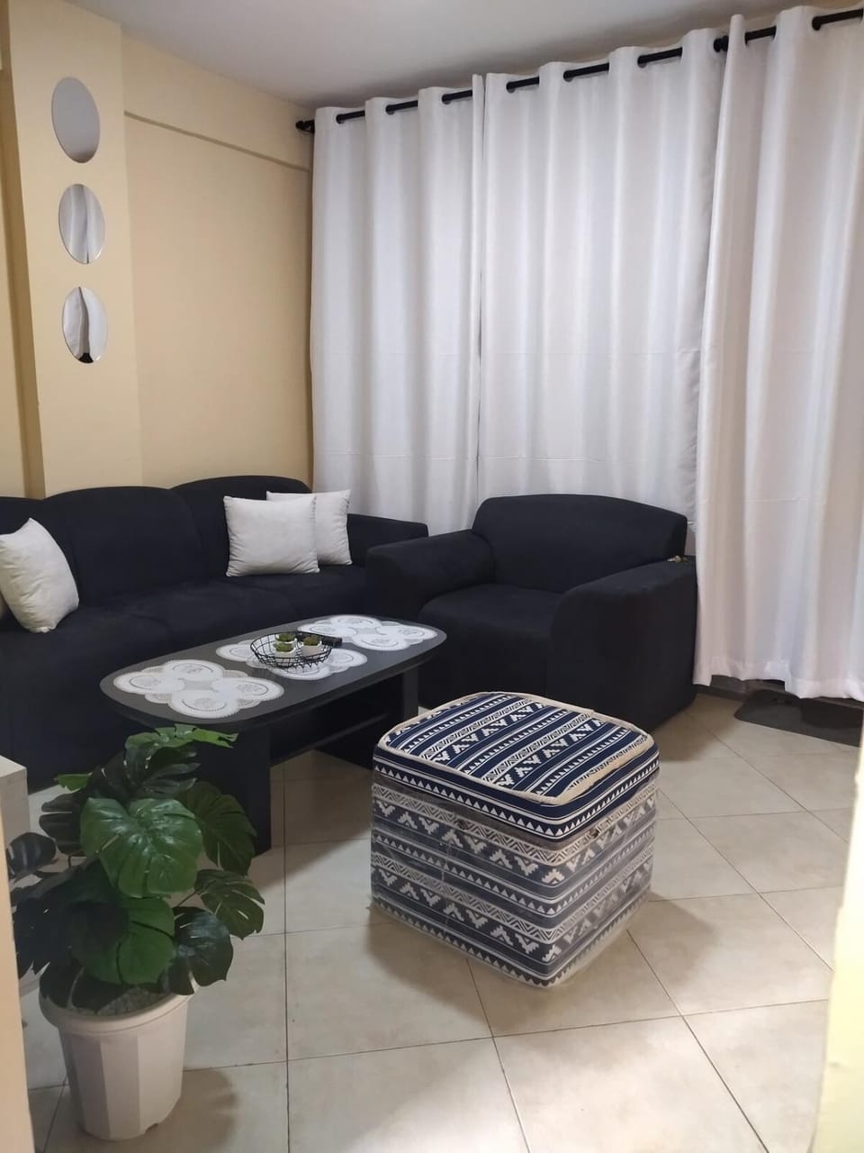Lee's Home Apartment in Kenya