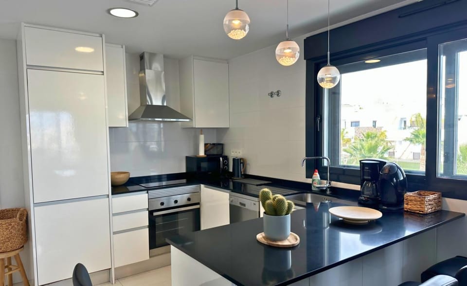 Torremar 81: Exclusivo apartamento con terraza Apartment in Vega Baja del Segura