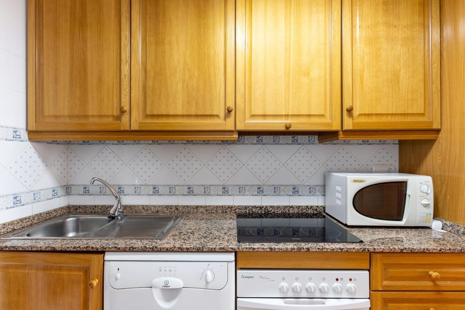 Kitchen or kitchenette, kitchen