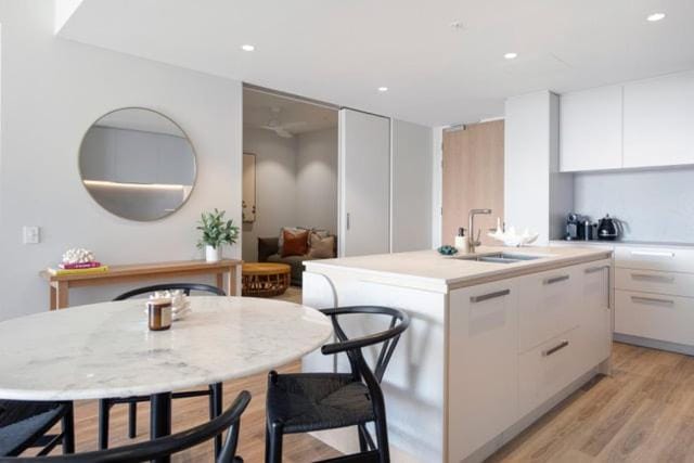 Beachfront Escape Kirra Ocean views Sleeps 6 Apartment in Tweed Heads