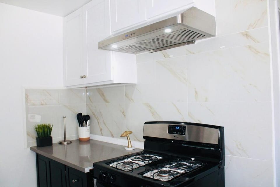 Kitchen or kitchenette, stove