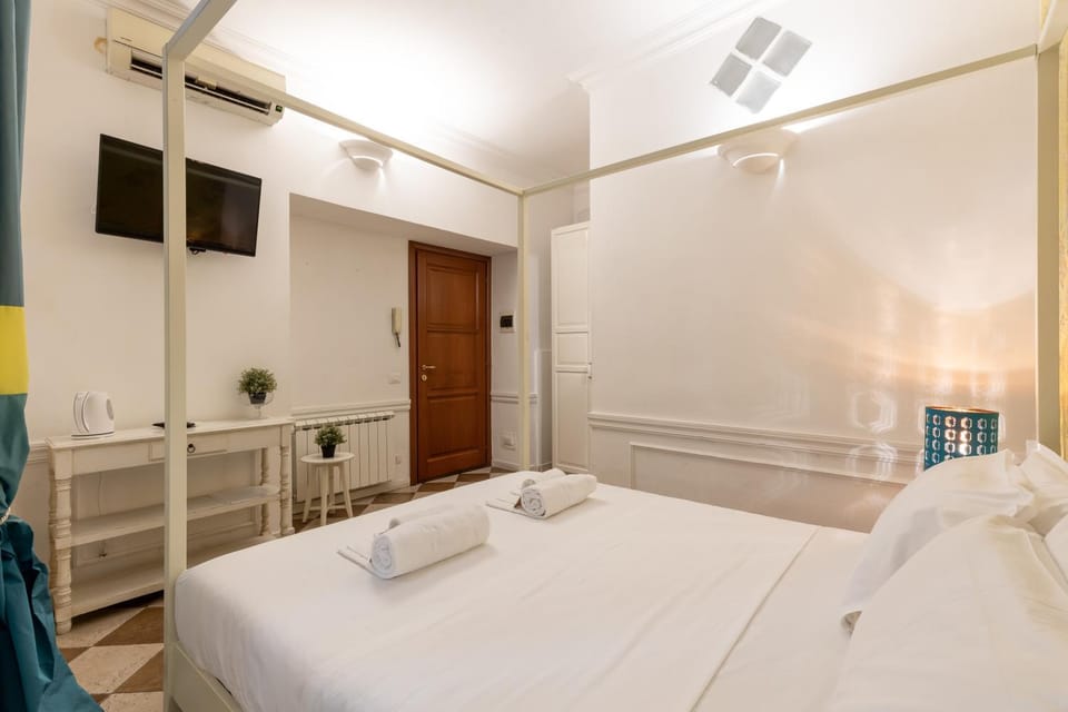 TV and multimedia, Bedroom