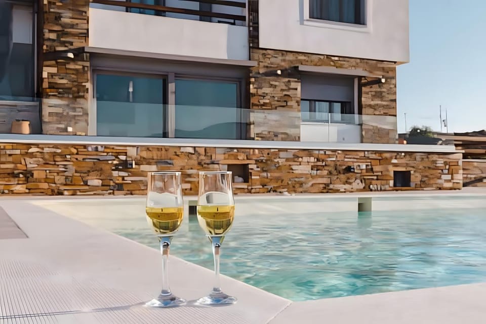 Property building, Swimming pool