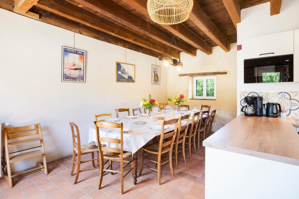 La Ferme du Manoir de Kercassier à Guérande, grand gîte 15 personnes, tarif tout inclus, site exceptionnel dans grand domaine House in Pays de la Loire