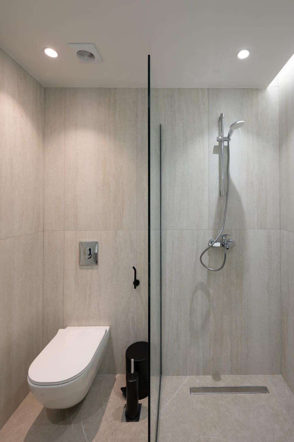 Shower, Toilet, Bathroom