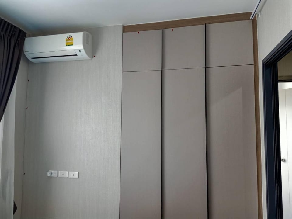 IDEO Wat Thaphra Bangkok Yai Apartment in Bangkok