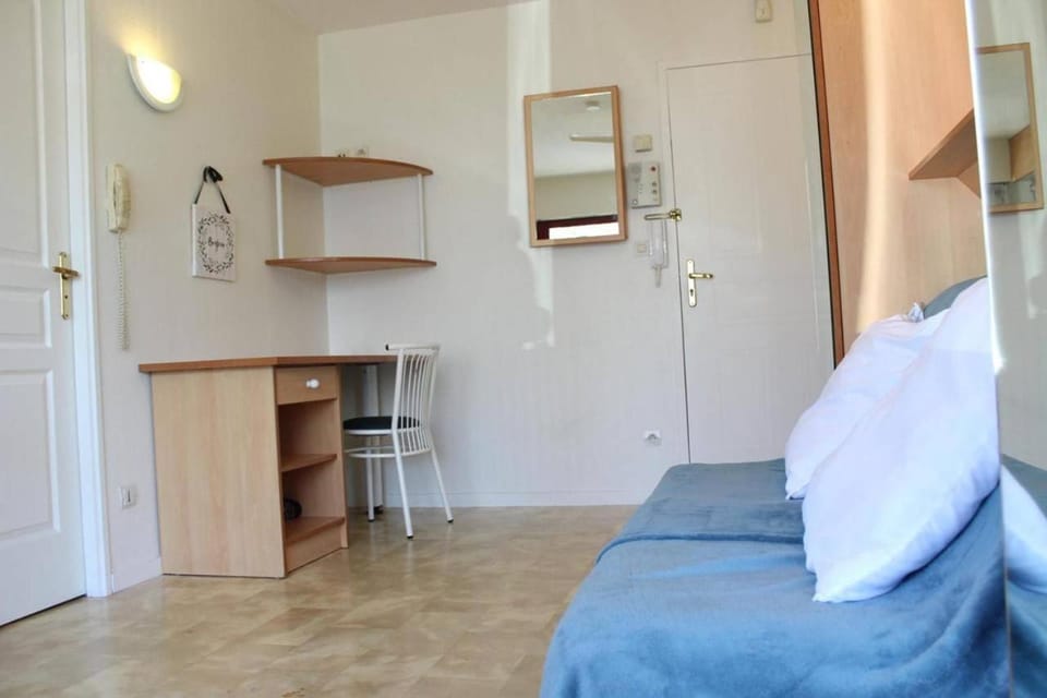 Appt 2 pièces LA ROCHELLE - LR010-022 Apartment in La Rochelle