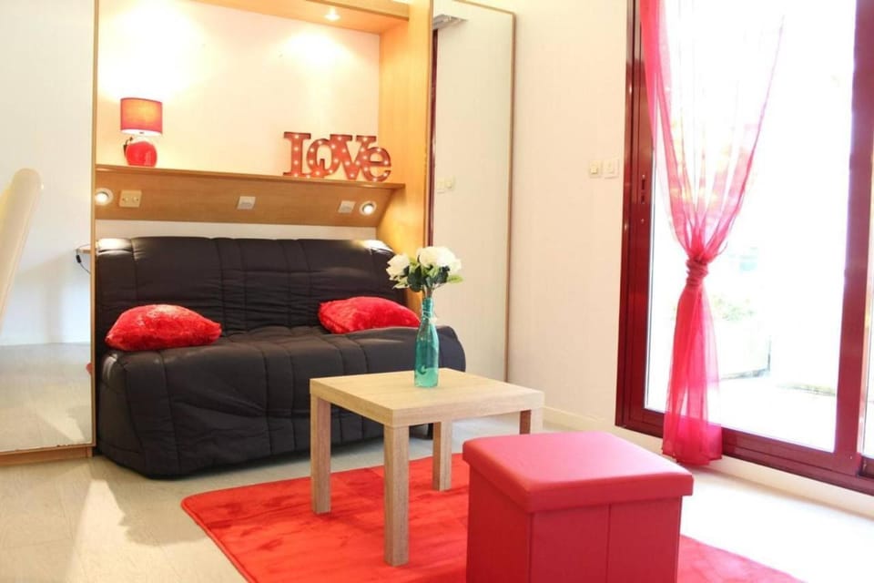 Appt Studio LA ROCHELLE - LR010-039 Apartment in La Rochelle