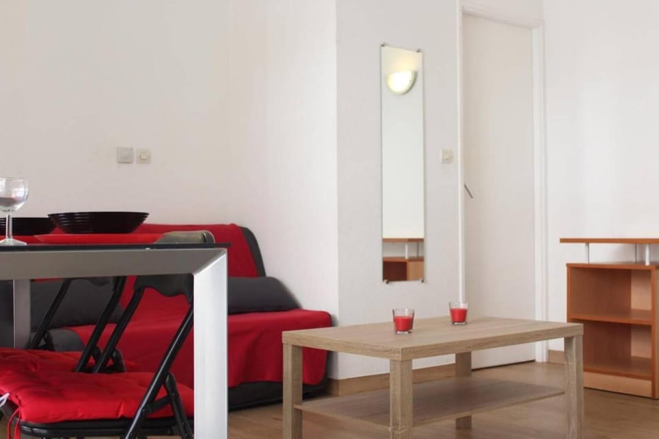 Appt 2 pièces LA ROCHELLE - LR030-C123 Apartment in La Rochelle