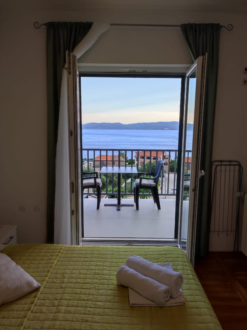 Maraska Sobe Apartment in Brela