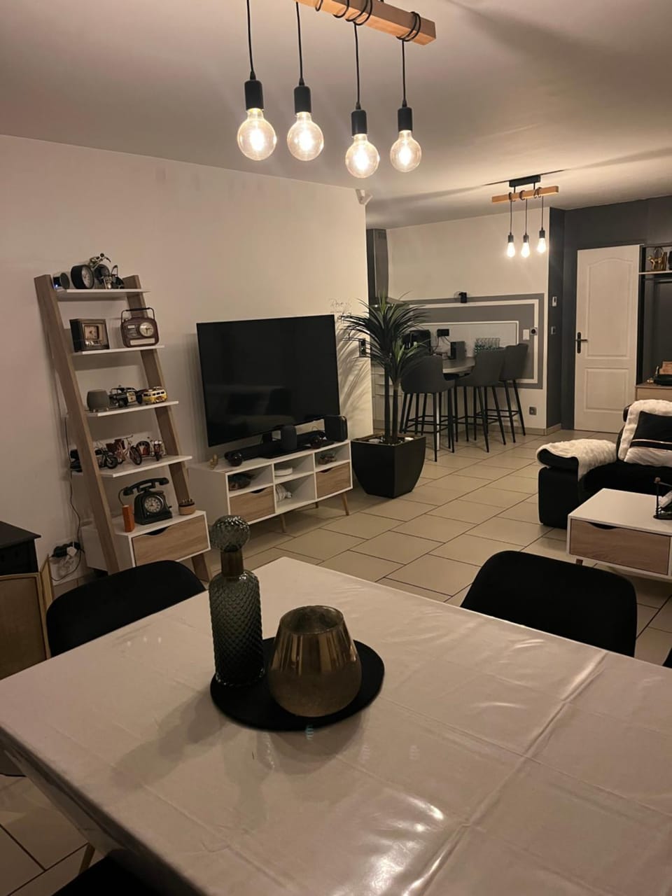Villa tout confort sur Teuillac Villa in Nouvelle-Aquitaine