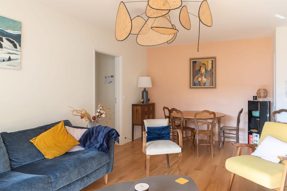 Beautiful T3 with balcony - near park Apartment in Issy-les-Moulineaux