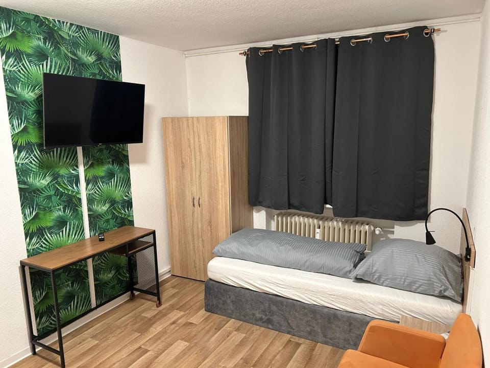 Seating area, Bedroom
