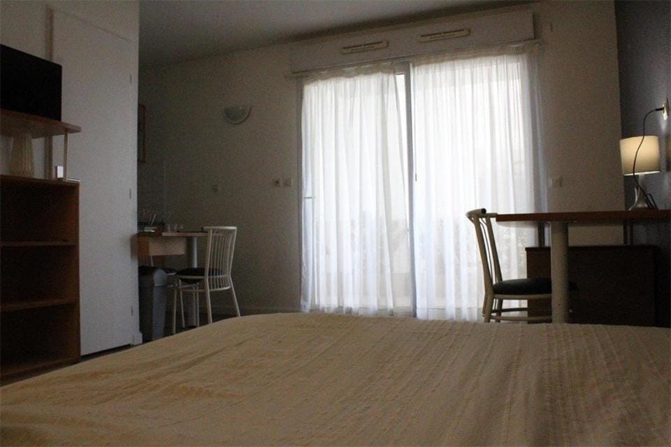 Appt Studio LA ROCHELLE - LR030-B22 Apartment in La Rochelle