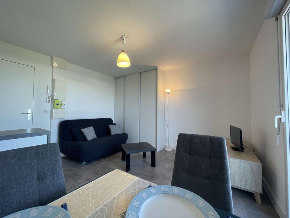 Appt 2 pièces LA ROCHELLE - LR060-B317 Apartment in La Rochelle
