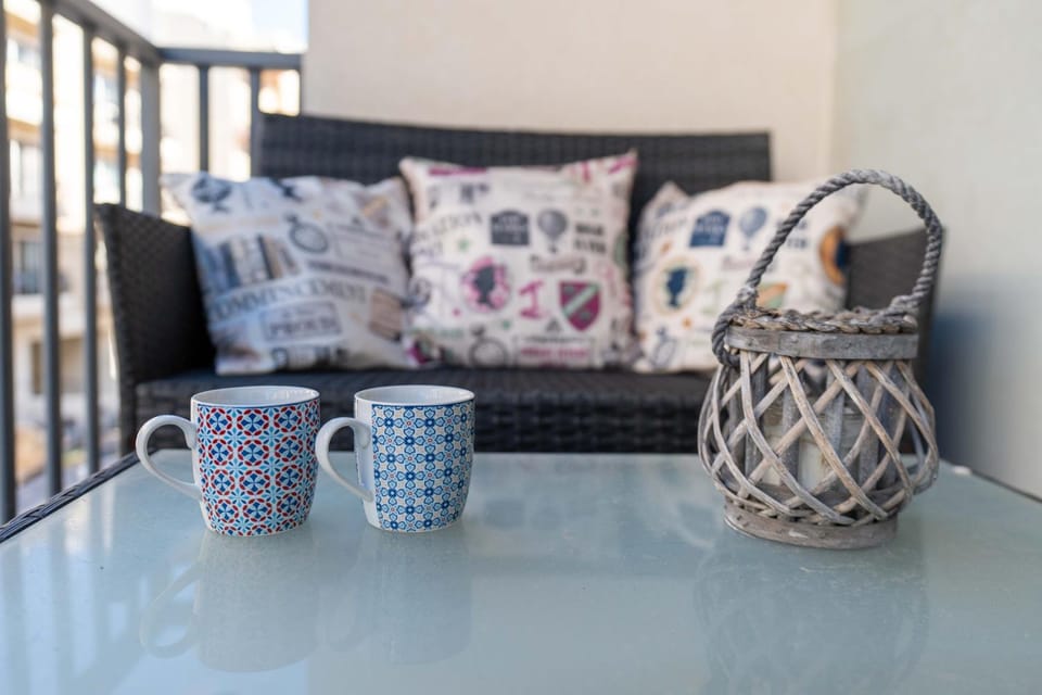 Balcony/Terrace, Photo of the whole room